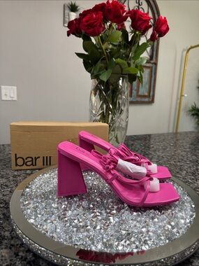 Bar III Hot Pink Block Heel Sandals with wrap around ankle strap NWT 9.5